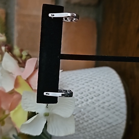 14KT WHITE & YELLOW GOLD NATURAL SAPPHIRE & DIAMOND EARRING HOOPS, SEPT BIRTHSTN - Picture 7 of 7